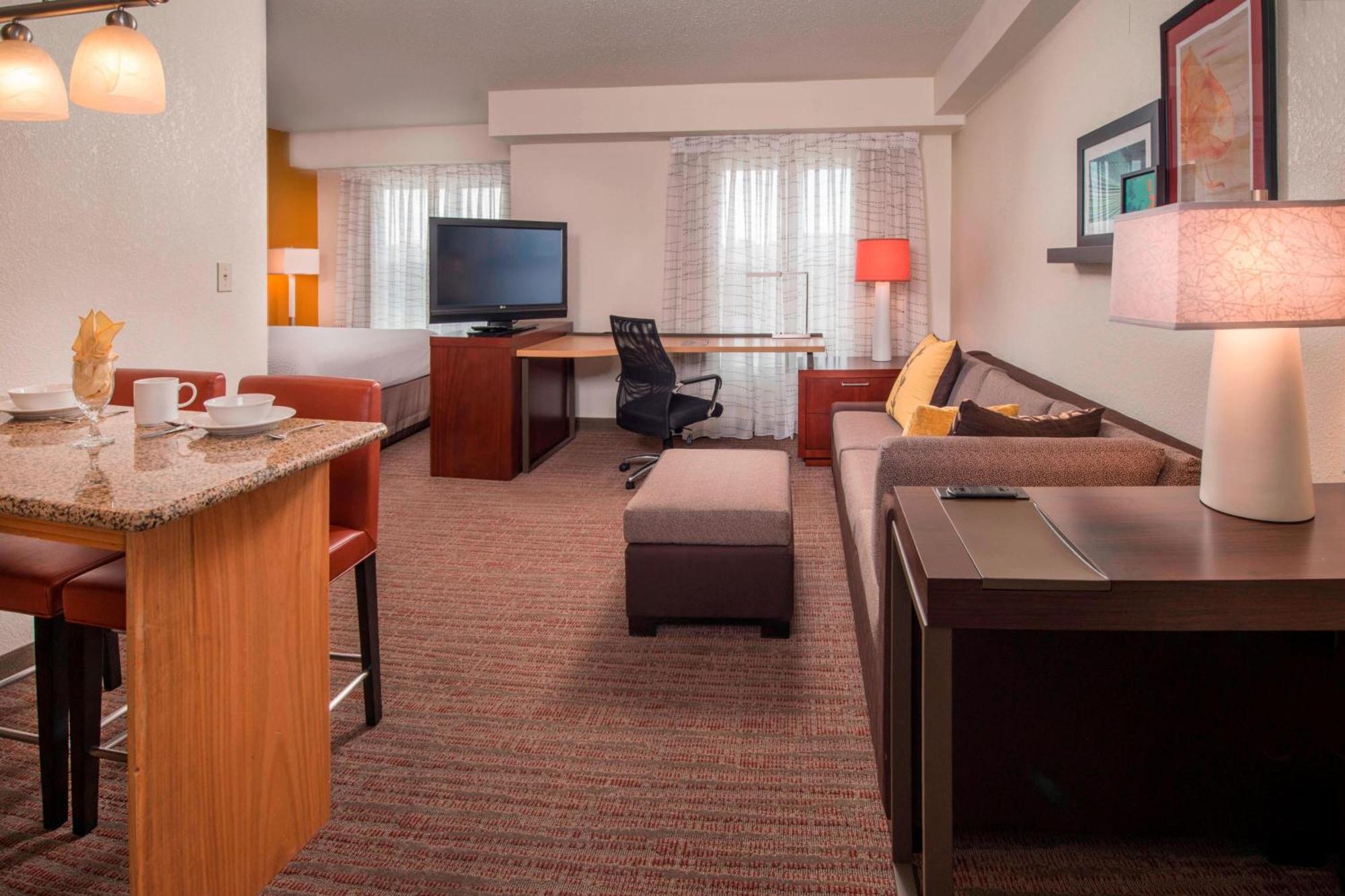 Residence Inn Фредерик Екстериор снимка