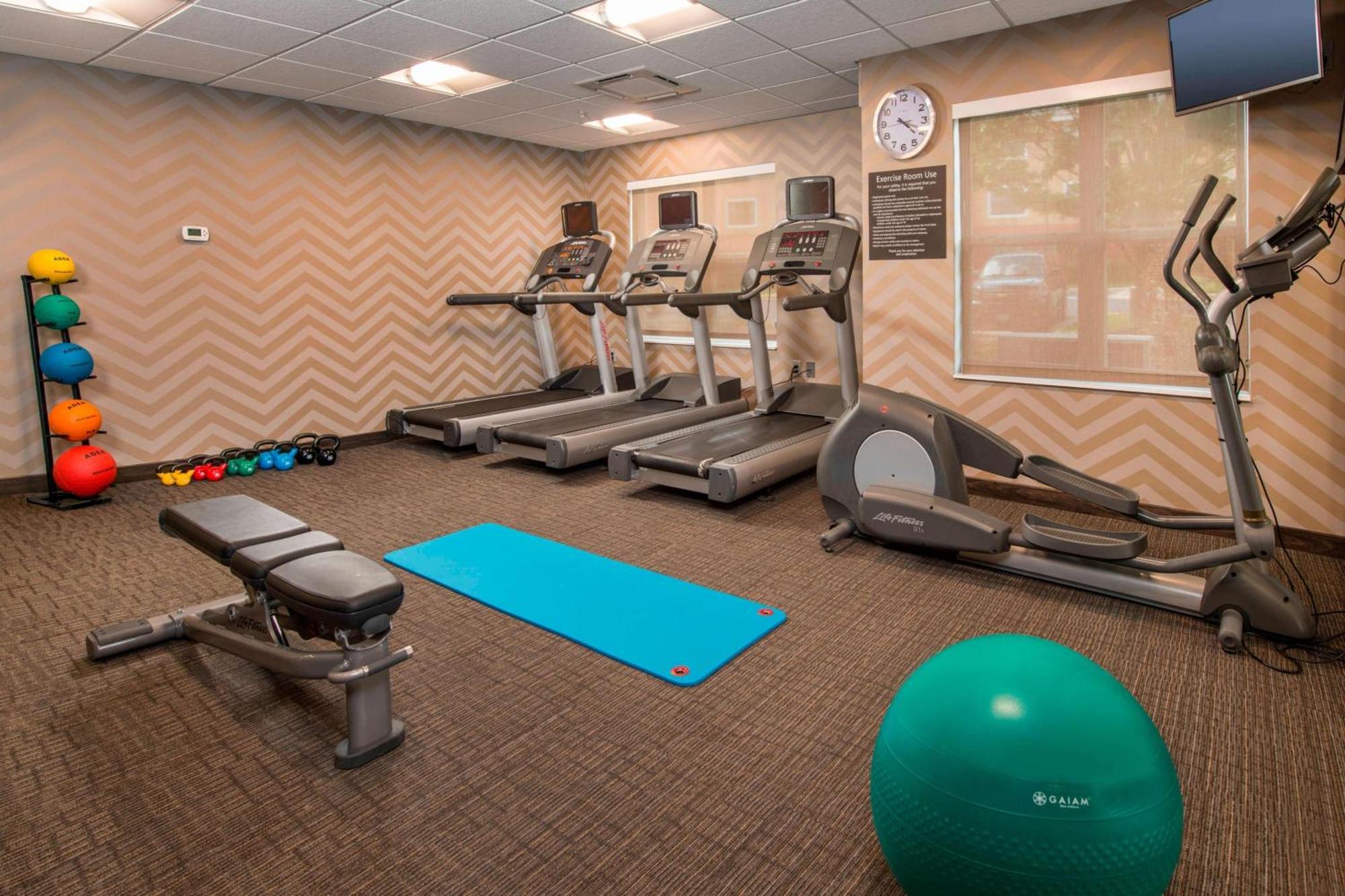 Residence Inn Фредерик Екстериор снимка