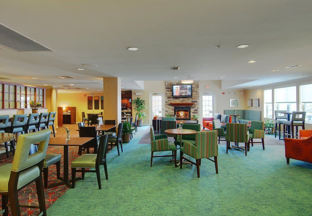 Residence Inn Фредерик Екстериор снимка