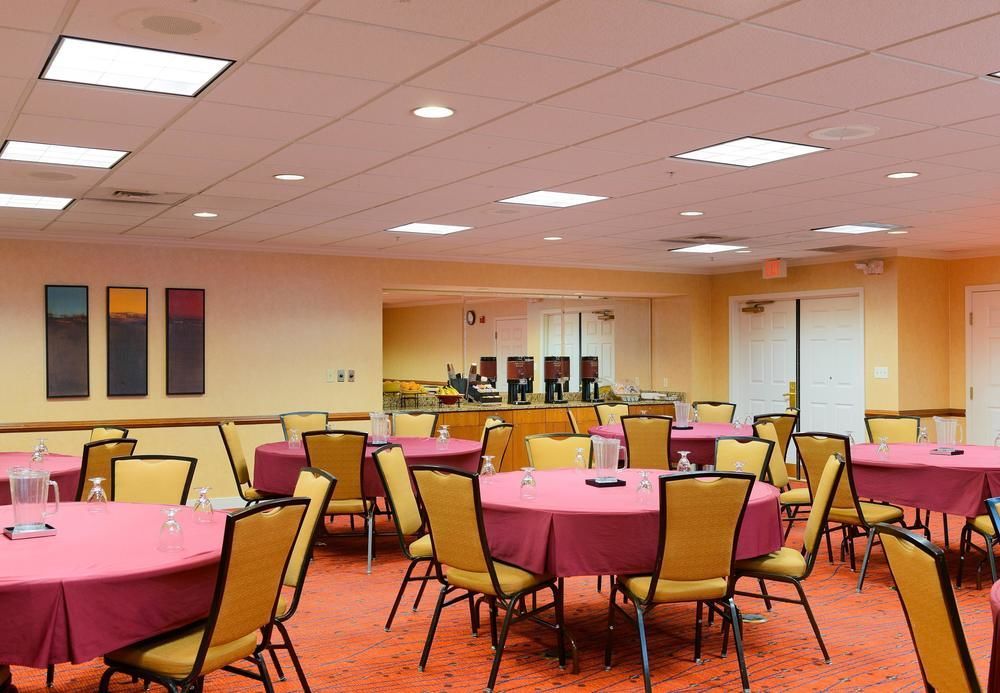 Residence Inn Фредерик Екстериор снимка